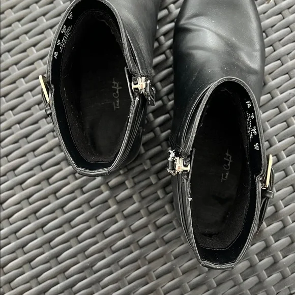 Black Ankle Boots - Picture 4 of 5